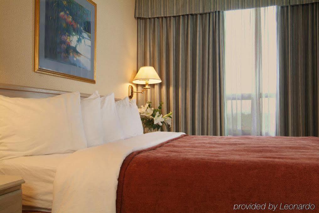 Towneplace Suites By Marriott Windsor Kültér fotó